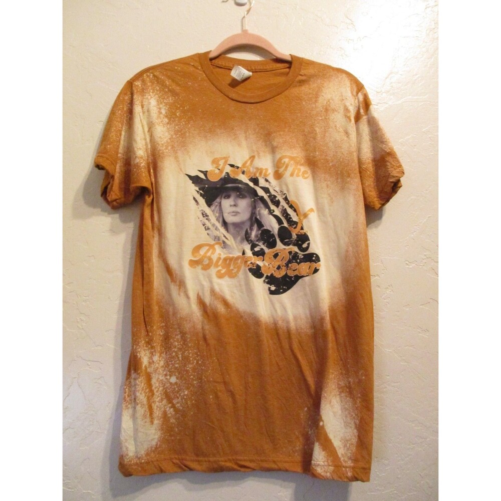 I Am The Bigger Bear Women M Graphic Tee Bleach Wash Western Country Beth Dutton